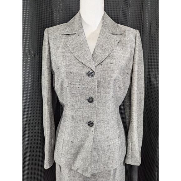 NWOT! SUIT STUDIO, NEW YORK! SILVER/GRAY W/BLACK PENCIL SKIRT SUIT SET! SZ 8 - Picture 4 of 13